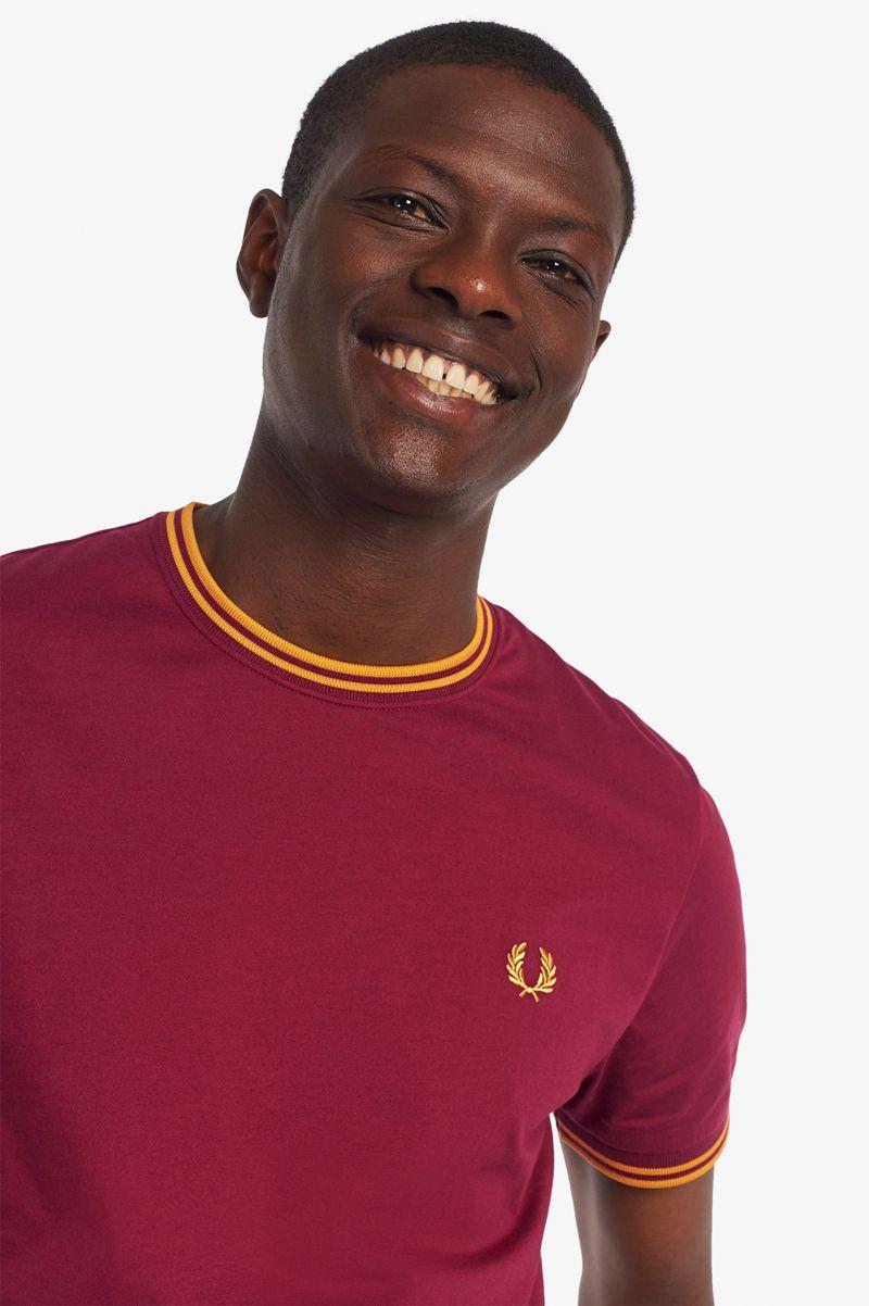 Red Fred Perry Twin Tipped Men's T Shirts | PH 1796NWYB